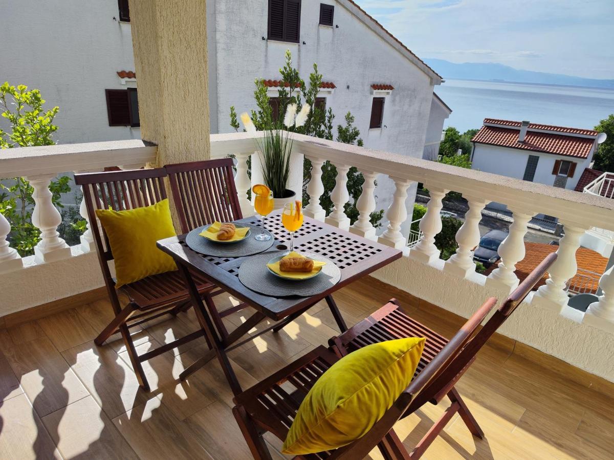 Apartments Orhidelia Нивице Экстерьер фото