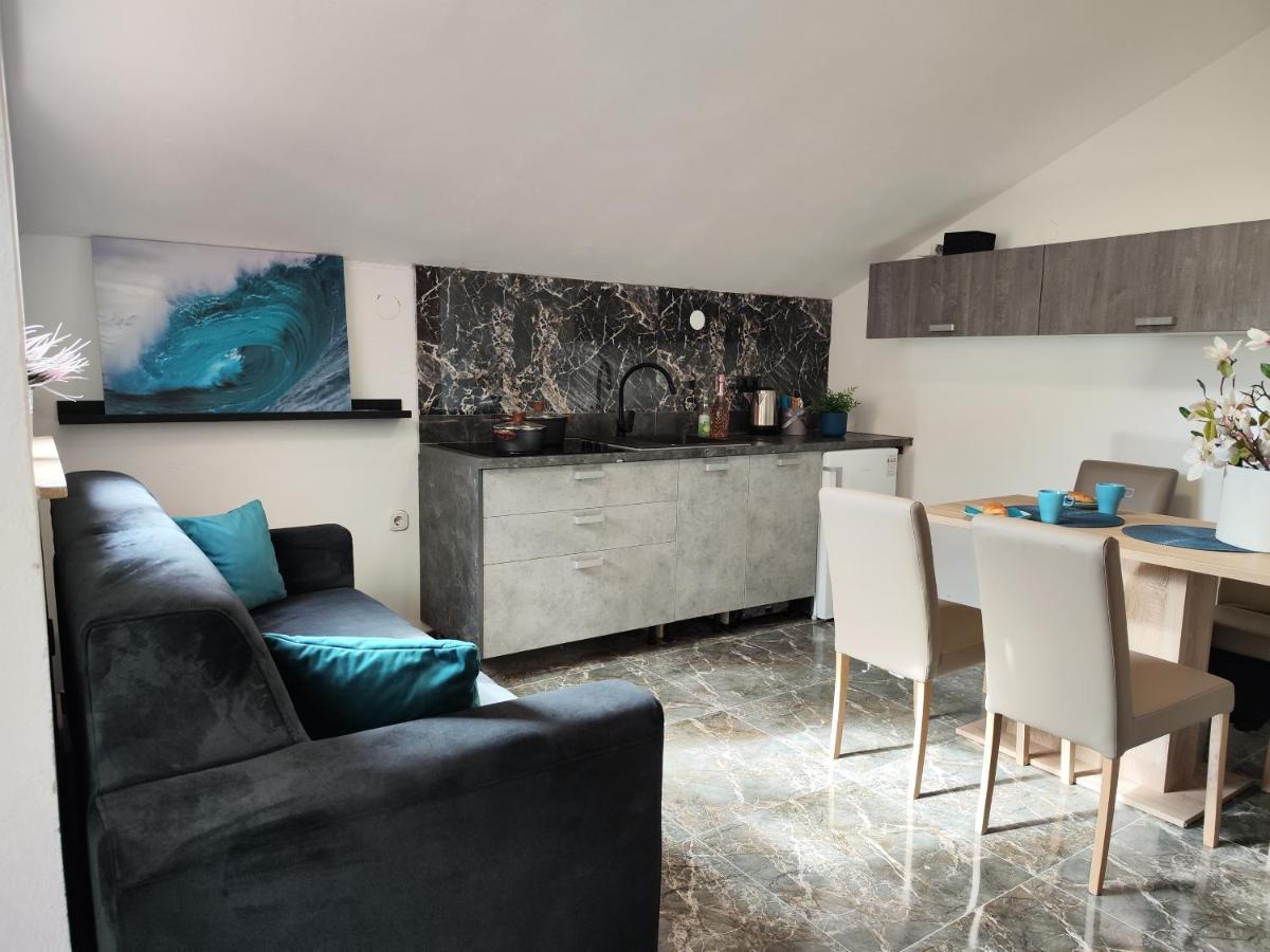 Apartments Orhidelia Нивице Экстерьер фото