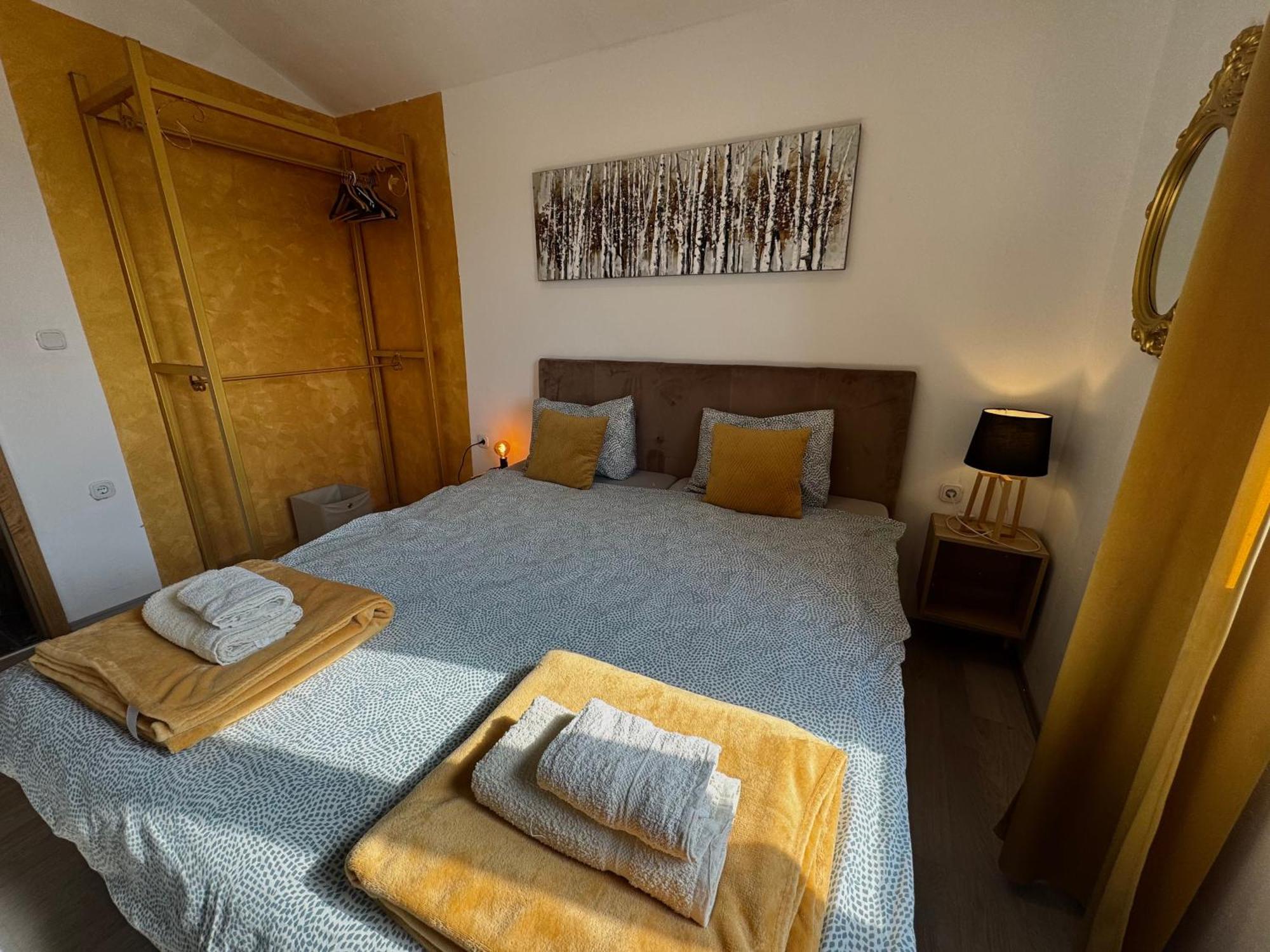 Apartments Orhidelia Нивице Экстерьер фото